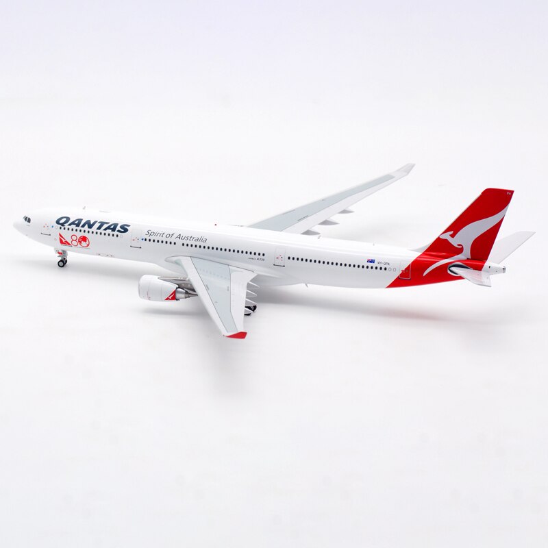 A330-300 Qantas 1/200